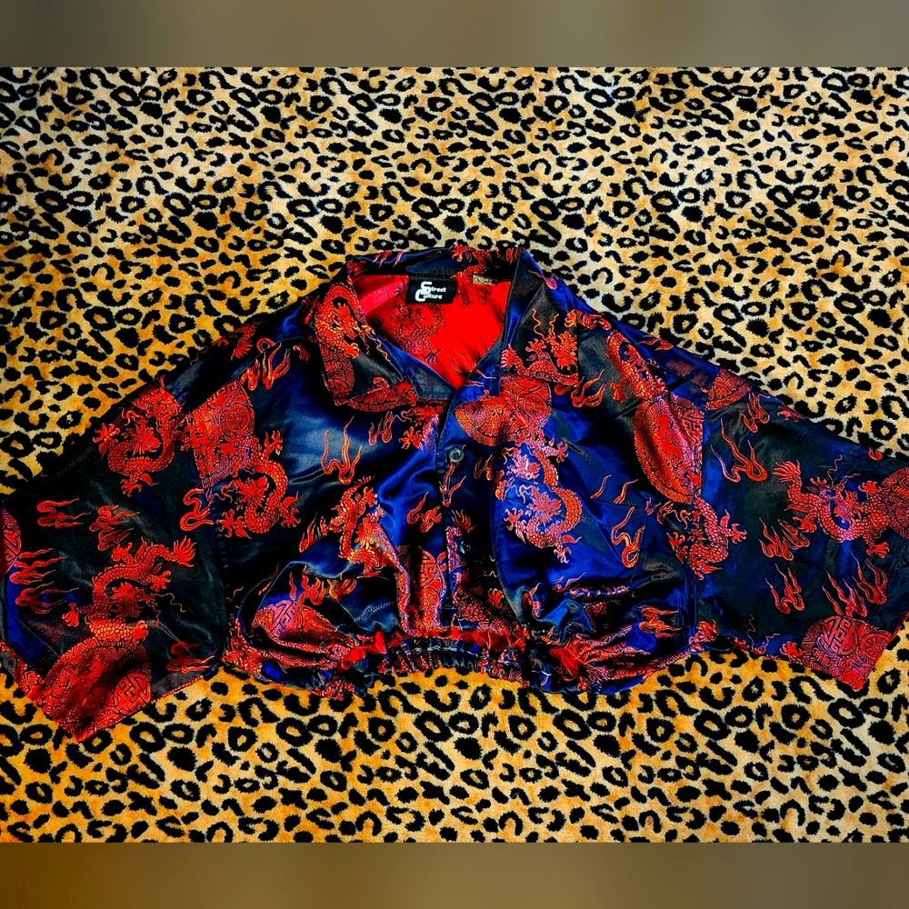 🚫SOLD🚫 Red Dragon Street Culture Crop Top